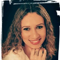 Anna Caroliny Arruda