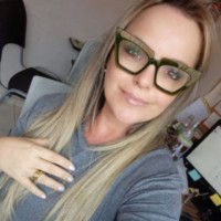 Angela Rizardi
