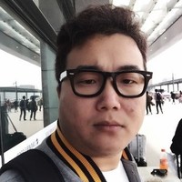 刘珈利