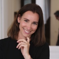 Caroline Stanzl-Pant