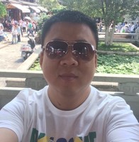 左新华