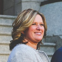 Jennifer Mayne