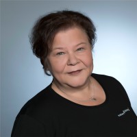 Stephanie Latt