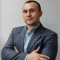 Rustam Zhaparov