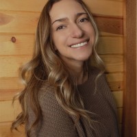 Olivia Crain