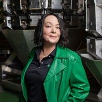 Lisa Lorraine
