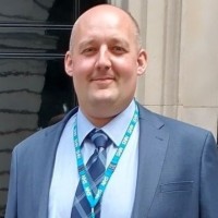 Tim Riley