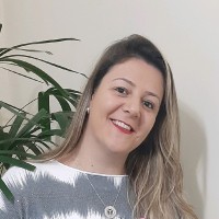 Thais Alberti