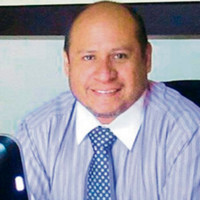 Robert Gámez