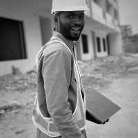 Sanmi Akinyotu (MNIQS)