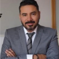 Mauricio M.