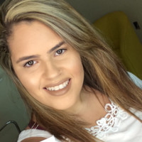 Lyvia Dubuc