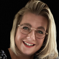 Cherinda Van Hasselt