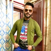 Sunny Veer