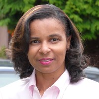 Gwen L.