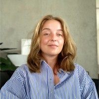 Stephanie Derks