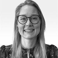 Amanda Karlsson, Cfa