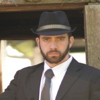 Karlos De La Torre