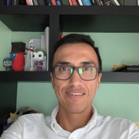Iván Pazmiño