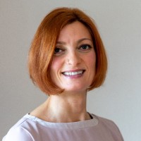 Nicole Arnold