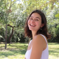 Ava Lemos