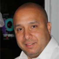 Julio C Lara