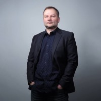 Роман Вдовин