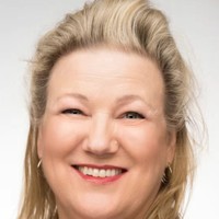 Carolyn McLeod-Metz, CPM, ACom