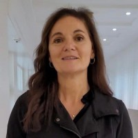 Dr Valérie Namer