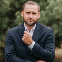 Slawomir Kucharski