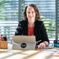 Véronique PEGUAY