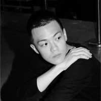 Xiaomo Chen