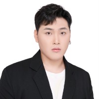 Seven Zhang