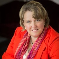 Lori Mason, Maed