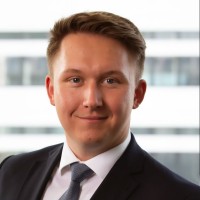 Dr. Simon Funken