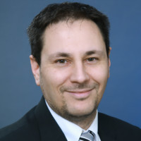 Wolfgang Schöbel