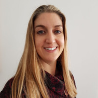 Dr Anna Redding