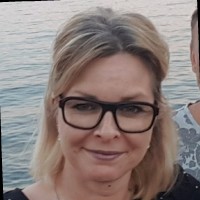 Regina Halmans