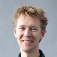 Robert Van Der Linde
