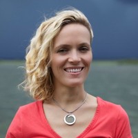 Stephanie Wear