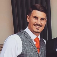 Andrew Pratt