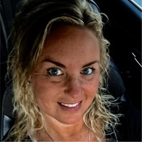 Andrea Arneson