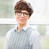 Amy B. Apezteguia