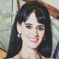 Ineke Bezuidenhout
