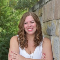 Katie Hooks, Cae