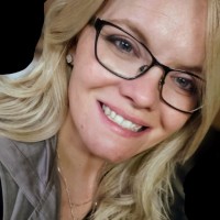 Gail Green