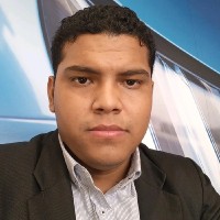 Adrián Saquicela Gracia