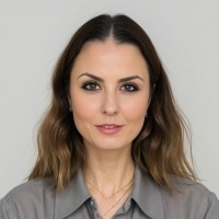 Maryna Stiahailo, Chartered FCIPD