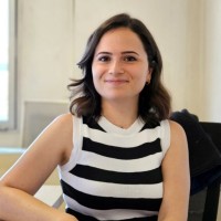 Özge Özeken