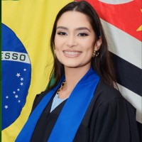 Larissa Fagundes Buzatto
